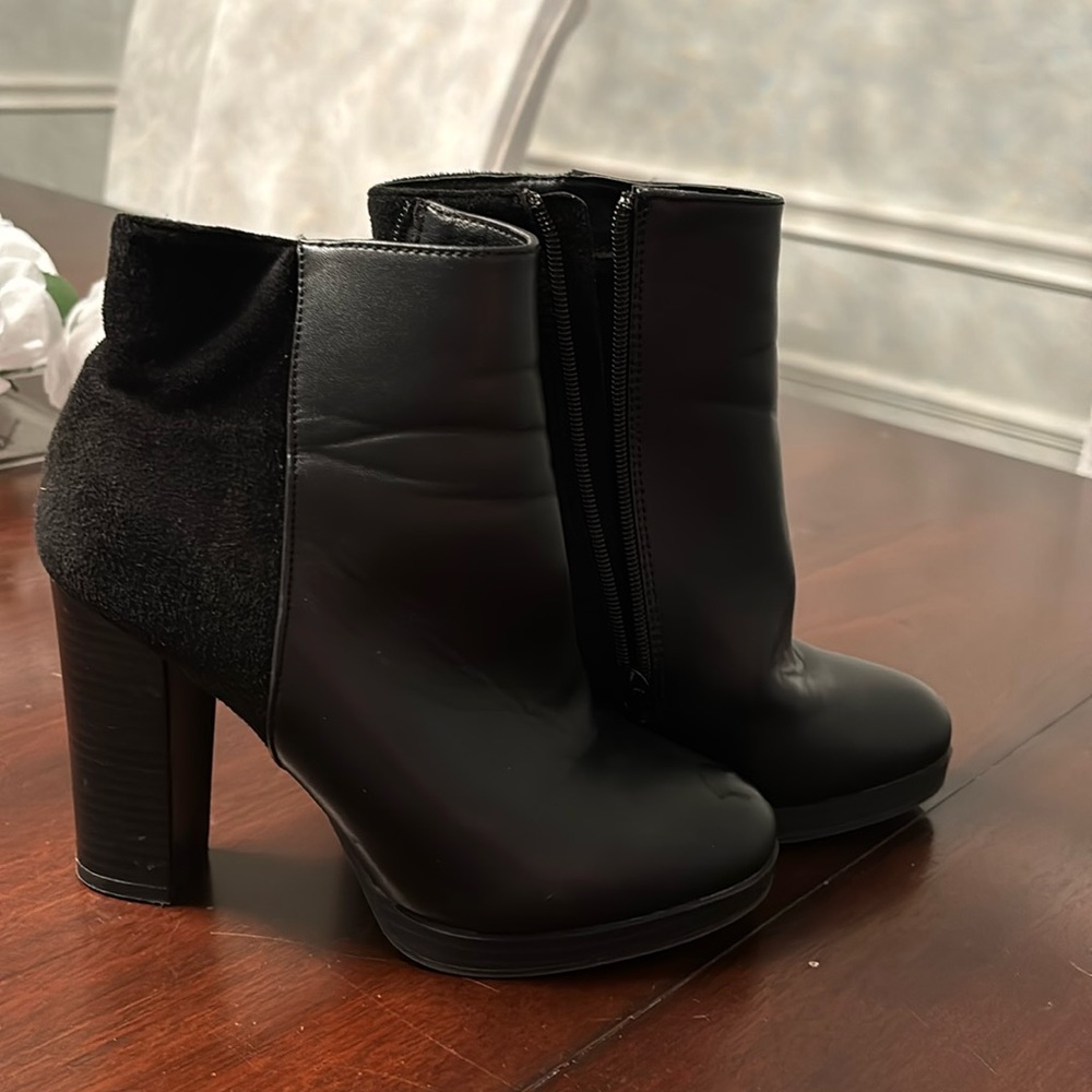 Ankle booties